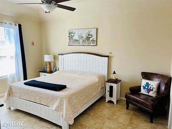 4th image of 5210 Monarch Belle Ln