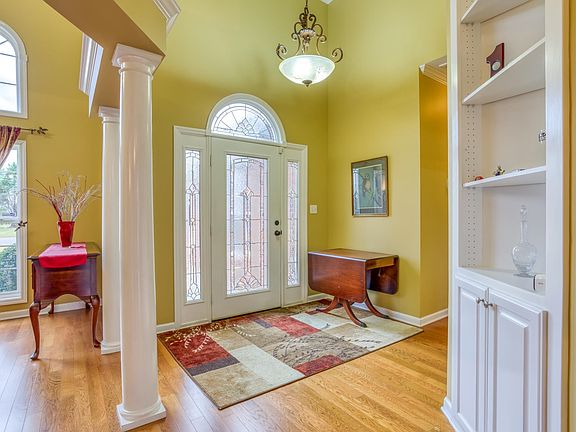 5th image of 223 Plantation Springs Dr