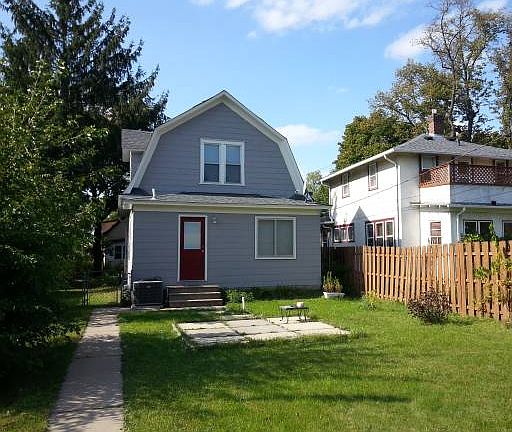 2nd image of 4039 37th Ave S