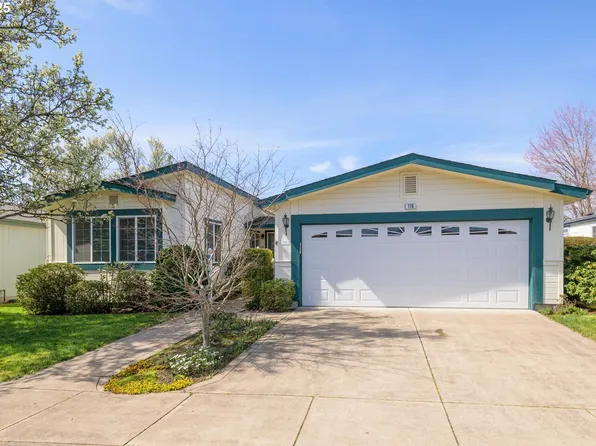 4055 Royal Ave Space 119, Eugene, OR 97402