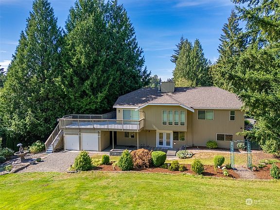 2nd image of 15431 SE Fairwood Blvd