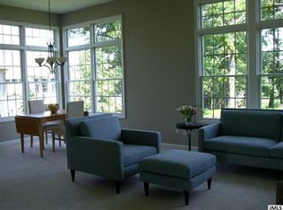 34 Wild Flower Way, Jackson, MI 49203