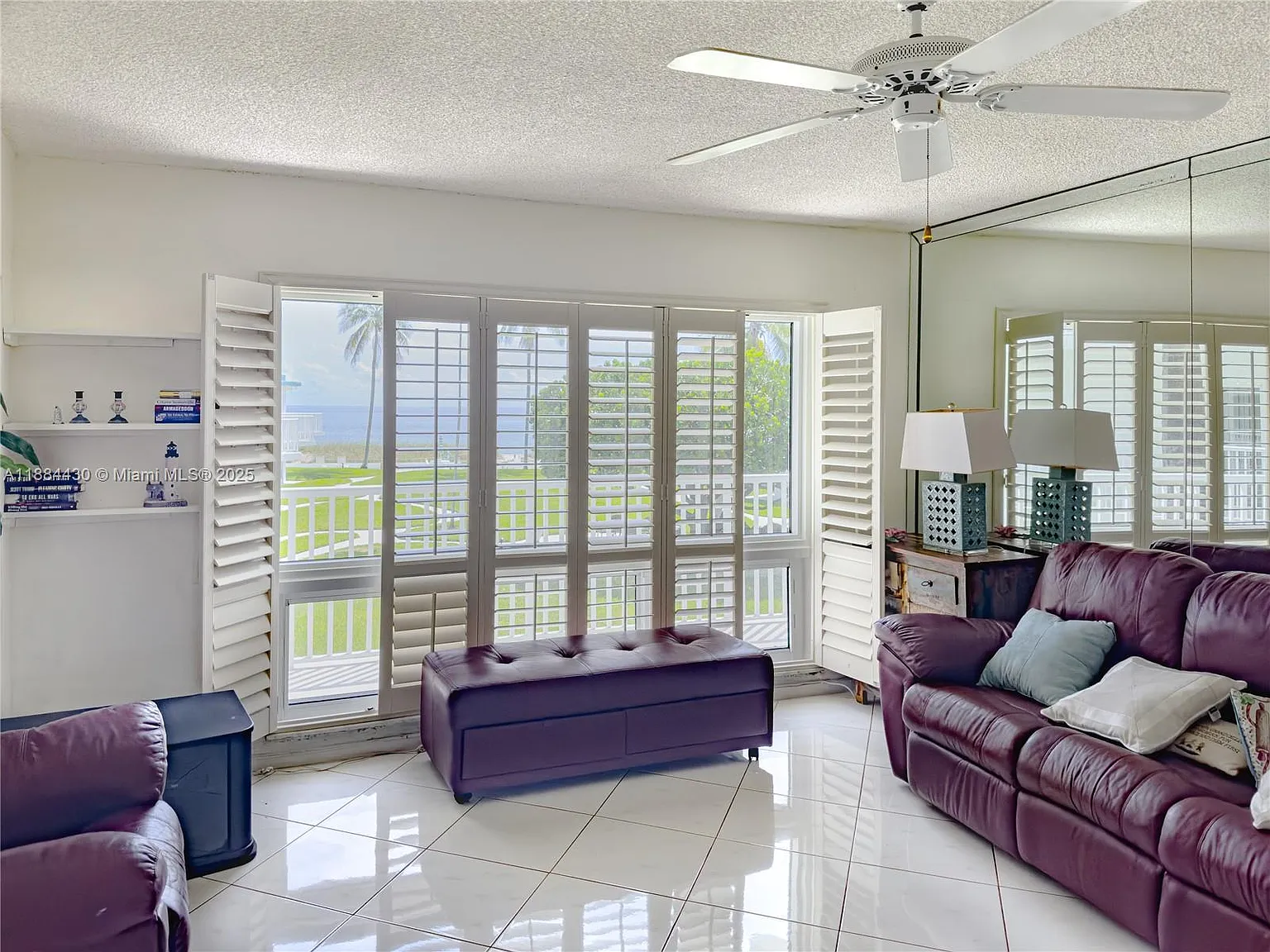 2 bed, 2.0 bath, 1300 sqft, $4,000 — Photo 2