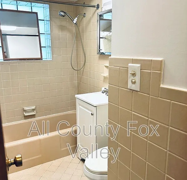 746 Beach Ave #GE — Photo 7