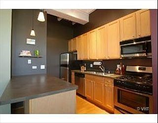 5th image of 5313 N Ravenswood Ave Unit 101
