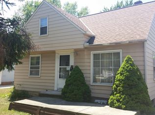 5112 Nan Linn Dr, Willoughby, OH 44094