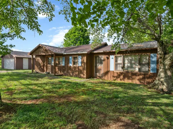 108 Brier Creek Rd, Mammoth Cave, KY 42259