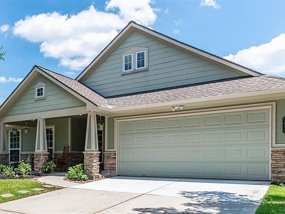 This home is waiting for YOU!