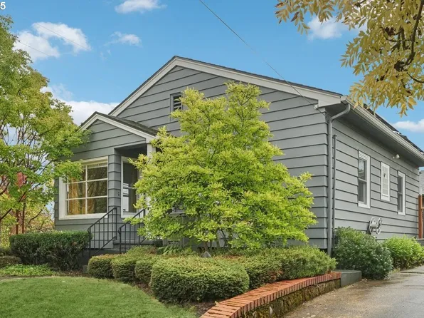 2758 NE Schuyler St, Portland, OR 97212