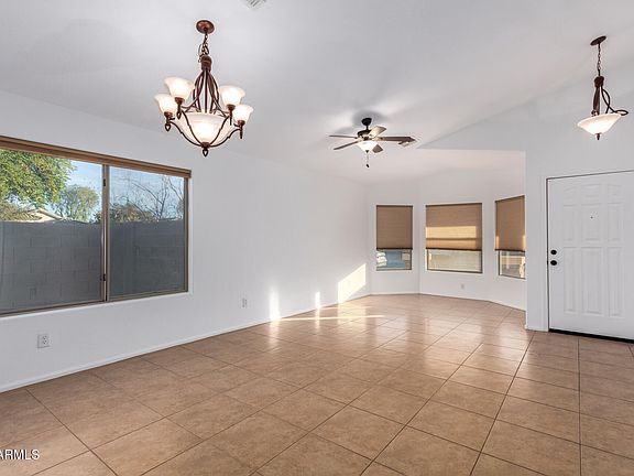 5th image of 1382 E JARDIN Drive