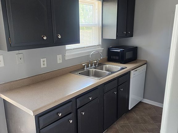 2nd image of 1511 N Mickley Ave #1511