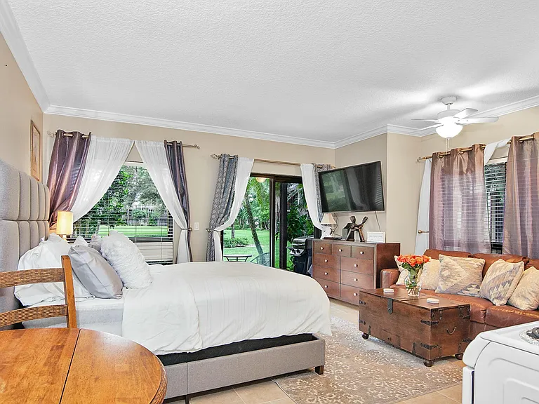 13334 Polo Club Rd #219 — Photo 2