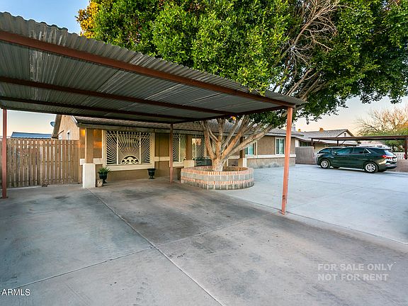 3rd image of 4806 W Palm Ln