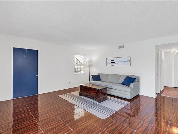 4th image of 1400 Pompei Ln APT 45