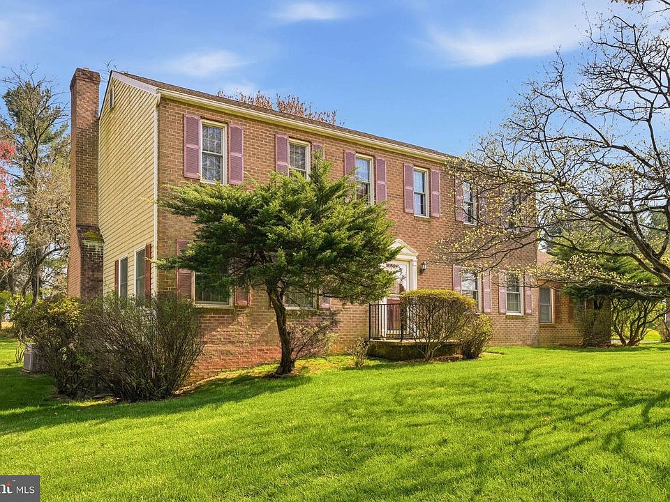 2nd image of 6628 Prestwick Dr
