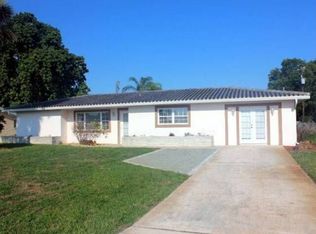 206 Maple Ave S, Lehigh Acres, FL 33936