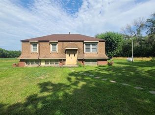 11411 S Cave Rd, Lone Jack, MO 64070