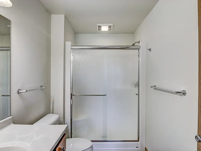 S5270 Damar Private Dr — Photo 23
