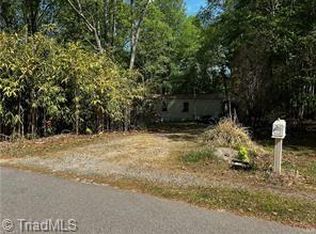 389 Keystone Dr, Summerfield, NC 27358