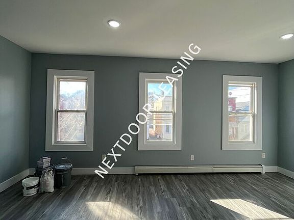 2nd image of 170 Fulton Ave #2M