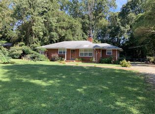 641 Allister Dr, Charlotte, NC 28227