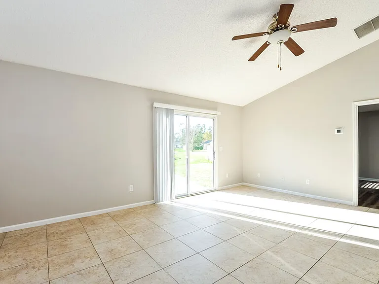 1371 Summerbrook Dr — Photo 5