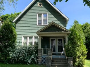 362 3rd St APT 1, Manistee, MI 49660