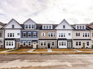 1817 Moravian Walk, Chesapeake, VA 23323