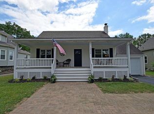 5626 Kenwood Rd, Cincinnati, OH 45227