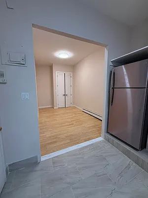 Rented by SERHANT. | media 6