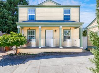 937 Kingwood Street, Santa Rosa, CA 95401