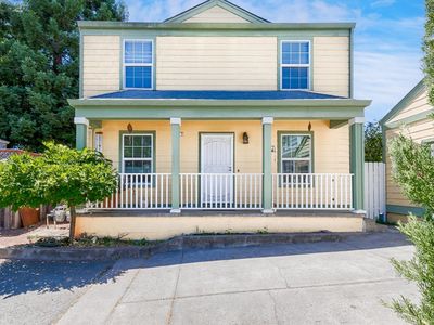 937 Kingwood Street, Santa Rosa, CA, 95401