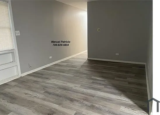 7812 S Troy St #13 — Photo 1