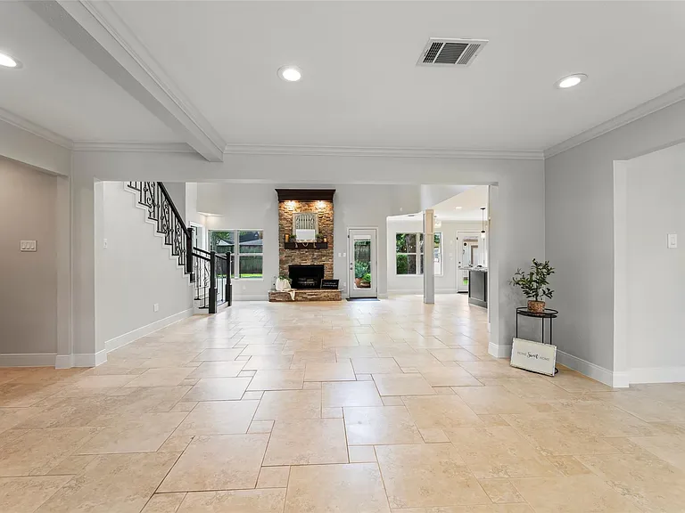 14115 River Forest Dr — Photo 6