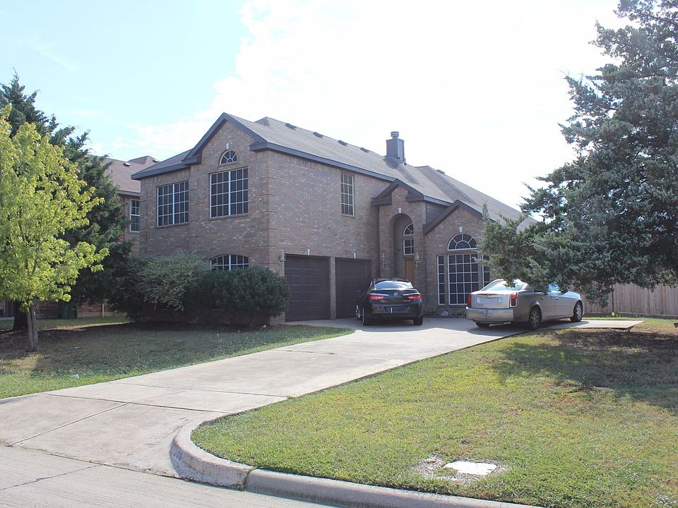 1st image of 206 Country Meadow Ct