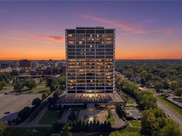 700 W 31st St Suite 304, Kansas City, MO 64108