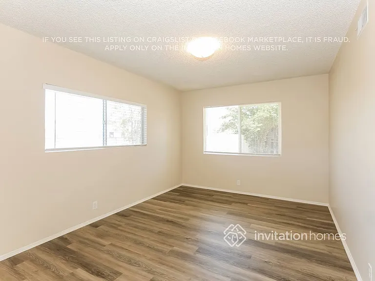 615 N Sycamore Ave — Photo 7