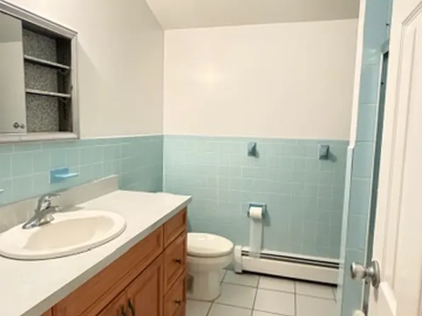 3193 Hatting Place image 10 of 10