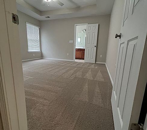 5th image of 1951 Staffwood Dr