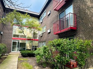 8524 Skokie Blvd APT 3F, Skokie, IL 60077