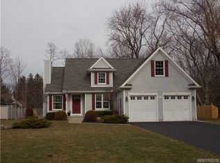411 Dutton Dr, Lewiston, NY