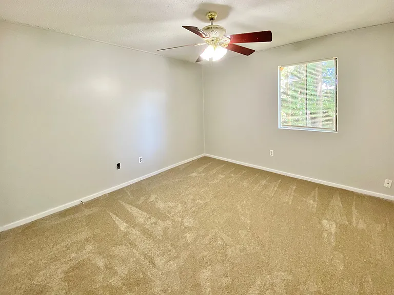 1208 Bush River Rd — Photo 11