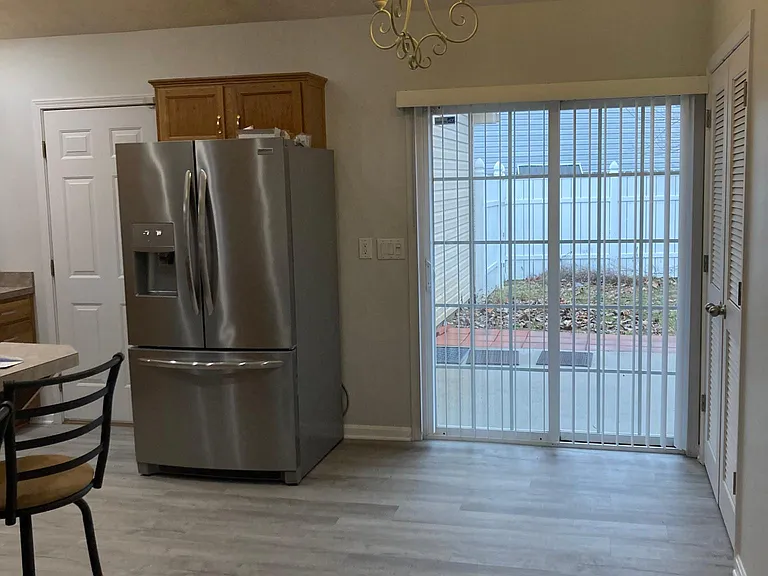7547 Eagle Ridge Dr — Photo 8