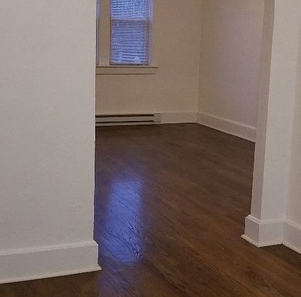 5th image of 24 Lincoln St APT B