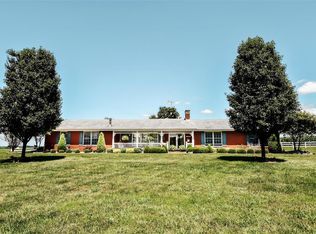14081 State Route 15, Nashville, IL 62263