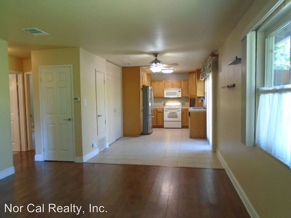 1st image of 4114 Ravenwood Pl