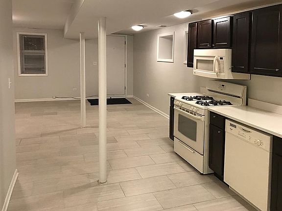 4th image of 3316 W Wabansia Ave