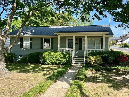 304 Barbour St Photo 1 304 Barbour St Photo 1