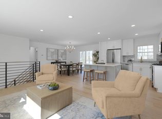 6617 Sandover Ct, Springfield, VA 22152