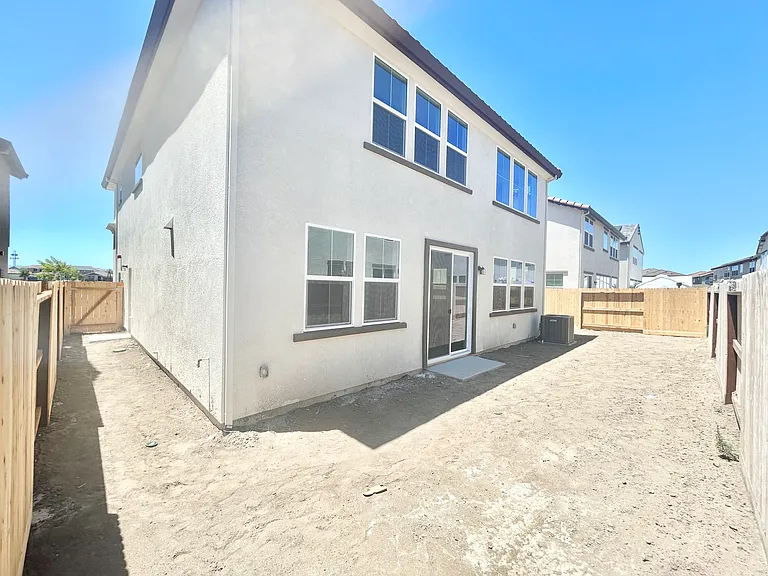 367 Glass Beach Dr — Photo 30